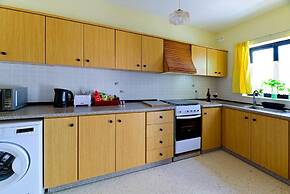 Central Marsascala Apt