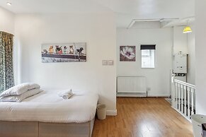 Ideal for a Longer Stay or Contractor, Sleeps 1-4