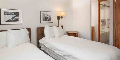 2 Bedroom Condo in Lionshead Village - Walk to Lifts