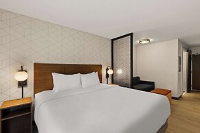 Everhome Suites Temecula