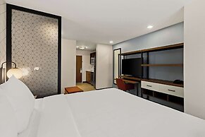 Everhome Suites Temecula