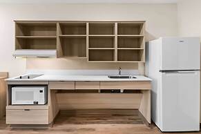 Woodspring Suites Pensacola West