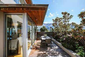 Lakeside Rd - Lake Views - Sleeps 10