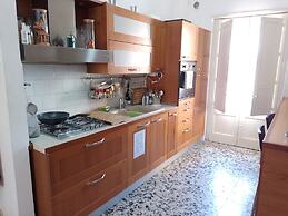 Central Station House Cettina