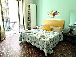 Central Station House Cettina