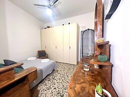 Central Station House Cettina