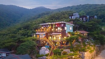 Ganghwado Gureumwi Sanchaek Pension