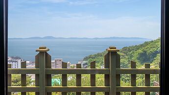 Ganghwado Gureumwi Sanchaek Pension