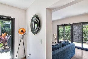 4BR Sleeps 10 Pet Friendly w/ Bbq!