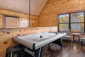 Modern Cabin w/ Pool, Hot Tub, Games & More!