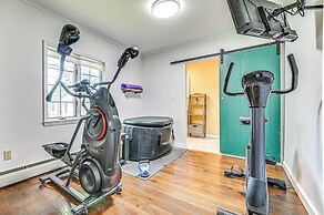 Charming Ballston Spa Home w/ Sauna & Private Pool