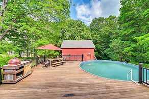 Charming Ballston Spa Home w/ Sauna & Private Pool