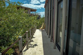Hotel Caimán Habitat Tulum Beach