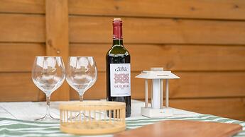 Boryeong Hiddenvillage Dokchae Poolvilla