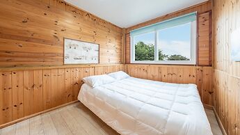 Boryeong Hiddenvillage Dokchae Poolvilla