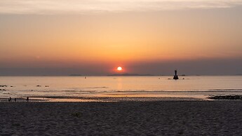 Boryeong Hiddenvillage Dokchae Poolvilla