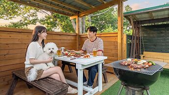 Boryeong Hiddenvillage Dokchae Poolvilla