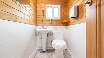 Boryeong Hiddenvillage Dokchae Poolvilla