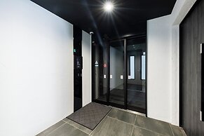 NESTLE ALPHA S7W8 402