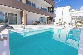 Exclusive villa M apartments