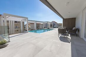 Exclusive villa M apartments