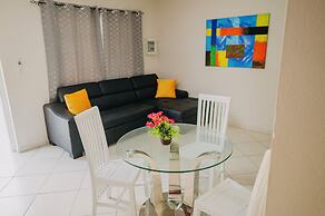 Elegant 1-bedroom Apartment 3 km From Eagle Beach