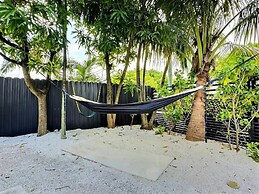 Oasis Style Jacuzzi Glamping gym Parking bbq Secure