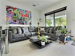 Oasis Style Jacuzzi Glamping gym Parking bbq Secure