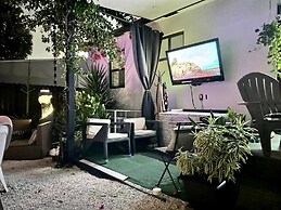 Oasis Style Jacuzzi Glamping gym Parking bbq Secure