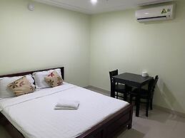 Hoang Tay 1 Hotel by Bay Luxury