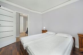 Wroclaw Center Apartment by Renters