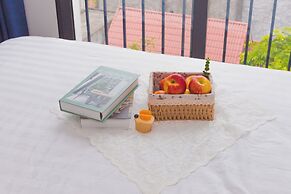 LUMI Hotel & Apartment