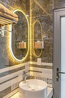 LUMI Hotel & Apartment