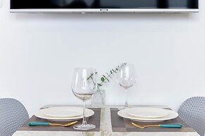 LUMI Hotel & Apartment