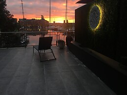 Viaduct's Big Balcony Breathtaking Views