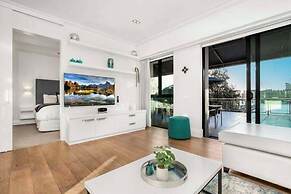 Viaduct's Big Balcony Breathtaking Views