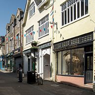 Charming 2 Bed House Central Penzance