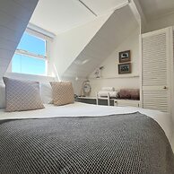 Charming 2 Bed House Central Penzance