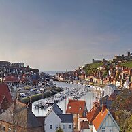 Stunning Views Central Whitby Parking