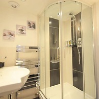 Stunning Views Central Whitby Parking