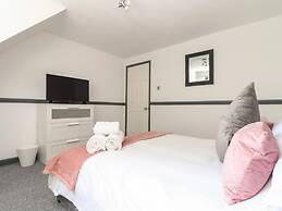 Alverton Cottage Gardens Penzance Parking Sleeps 6