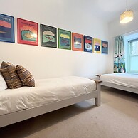 Stylish Tasteful 2bed 2bath Central Townhouse