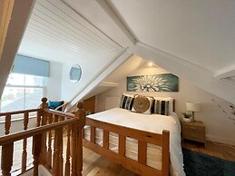 Penzance Charming Family Home 3 bed 2 Bathrooms