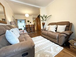 Penzance Charming Family Home 3 bed 2 Bathrooms