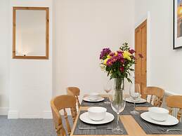 Bright Cheerful 2bed Maisonette Central Penzance