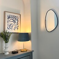 Spacious 5 Bed House Close to Seafront Penzance