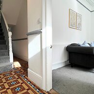 Spacious 5 Bed House Close to Seafront Penzance