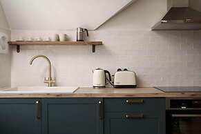 Flat2-cwh One Bedroom Apartment Central Penzance