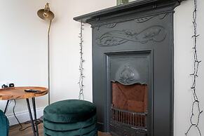 Flat2-cwh One Bedroom Apartment Central Penzance