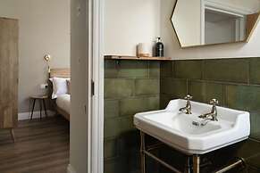 Flat2-cwh One Bedroom Apartment Central Penzance